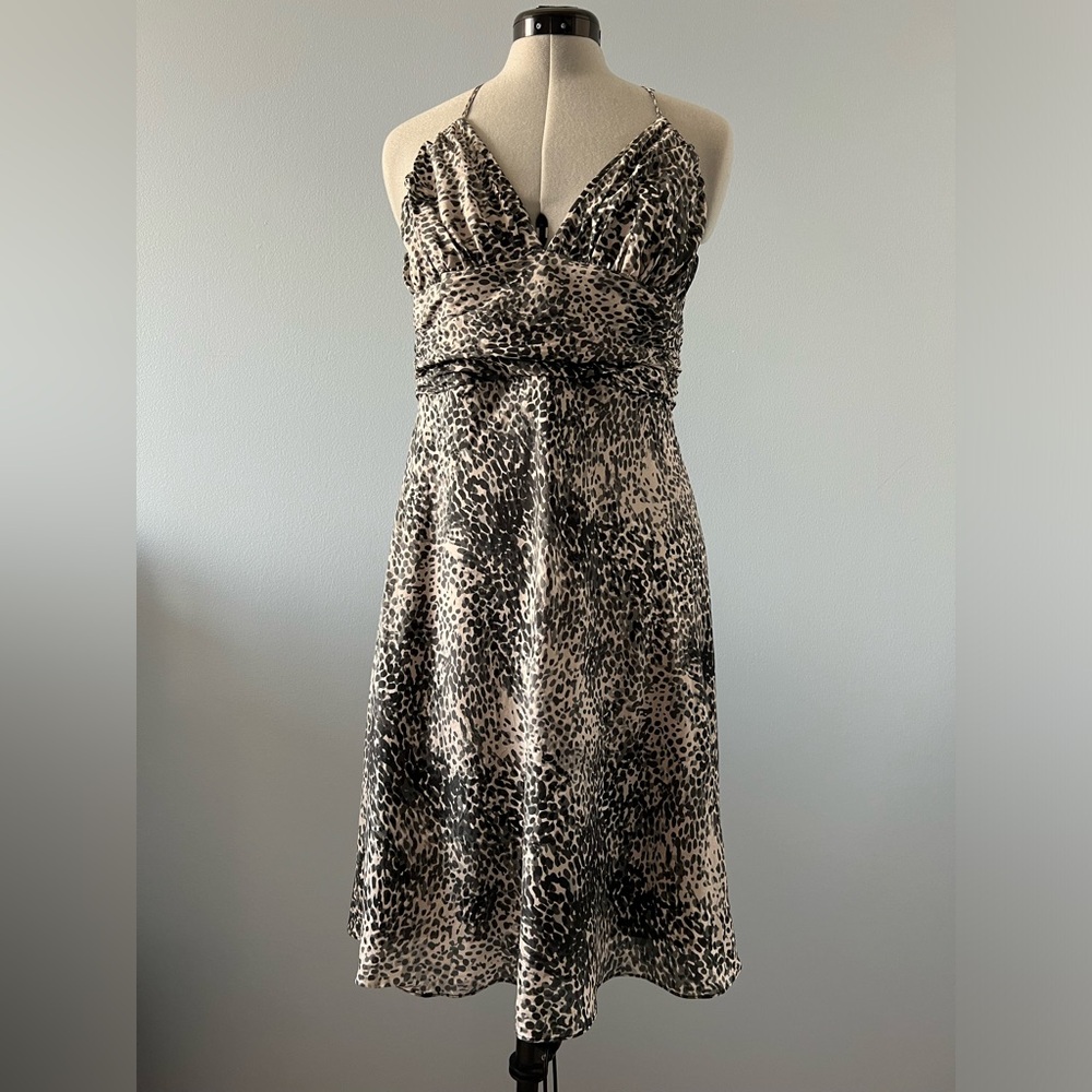 Express 100% Silk Leopard Print Halter Dress Y2K Size 12 Flowy - Picture 3 of 16